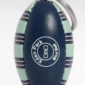 Alternative view of Porte-clés ballon de rugby à rayures vert d'eau et marine