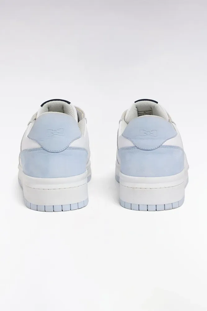 Sneakers Bicolores En Cuir Lisse Blanc Et Cuir Suédé Bleu Ciel