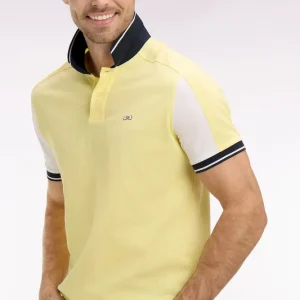 Polo à manches courtes en coton jaune clair brodé coupe regular