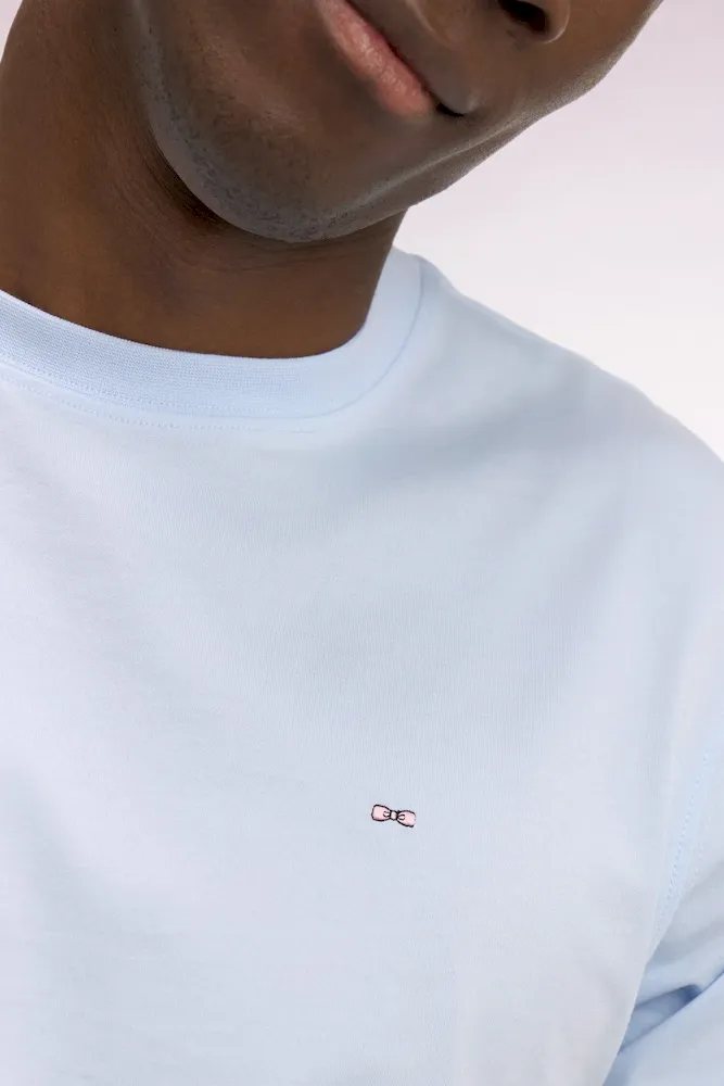 T-shirt à manches courtes en coton Pima bleu ciel brodé coupe regular – Bild 4