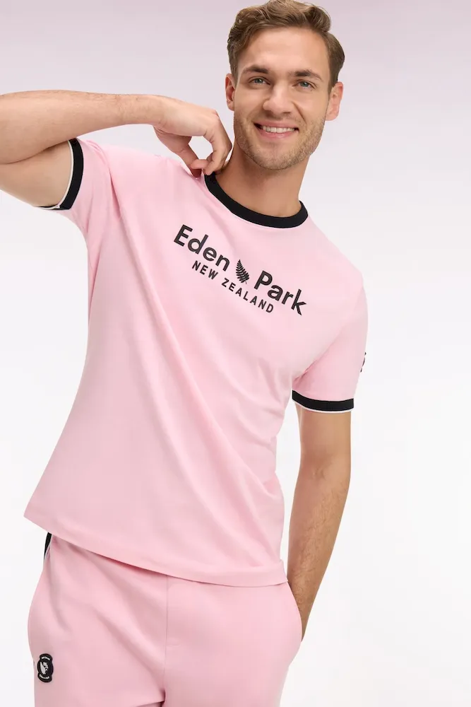 T-shirt à manches courtes New Zealand en coton rose coupe regular