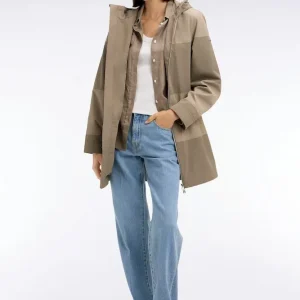 Parka longue kaki à rayures camaïeu et capuche intégrée