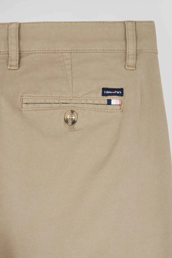 Pantalon chino beige en gabardine de coton stretch coupe Regular – Bild 9