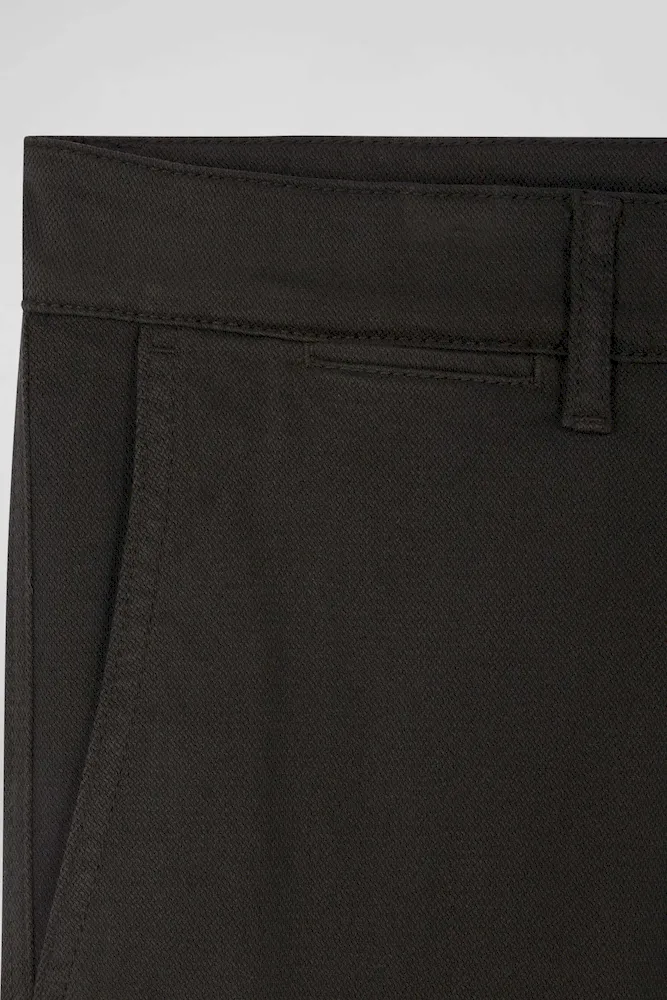 Pantalon chino en piqué de coton stretch et modal kaki coupe Regular – Bild 7