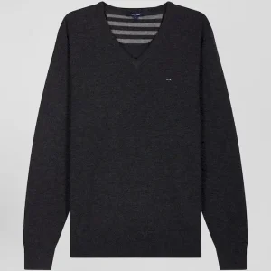 Alternative view of Pull col V en laine et coton gris anthracite demi-lune cerclée coupe Regular