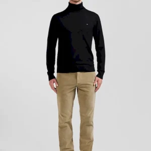 Pull col roulé en laine mérinos noir coupe Regular