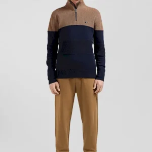 Pull col camionneur en coton noisette à jeux de maille coupe Regular