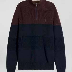 Alternative view of Pull col camionneur en coton bordeaux à jeux de maille coupe Regular
