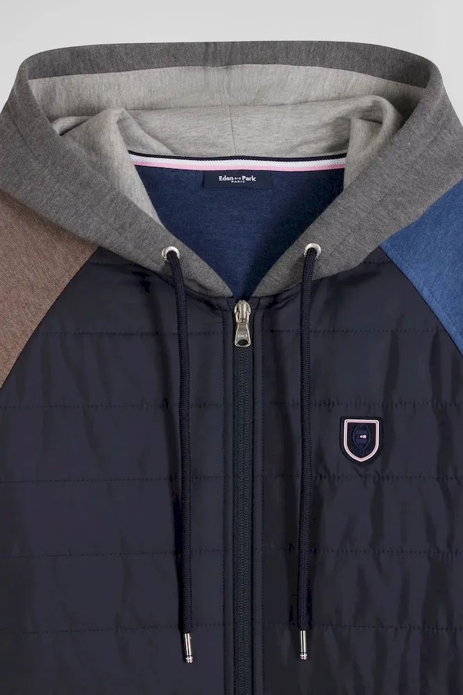 Sweatshirt en coton mélangé parmenture matelassée gris coupe Regular – Bild 7