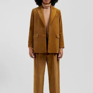 Alternative view of Veste blazer en velours côtelé noisette coupe Modern