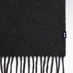 Alternative view of Écharpe frangée en laine vierge grise