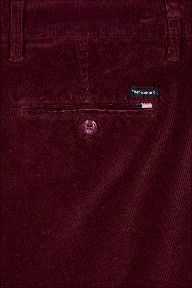 Pantalon chino sans plis en velours stretch bordeaux – Bild 6
