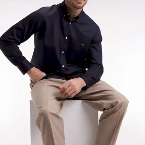 Chemise en coton piqué marine coupe droite