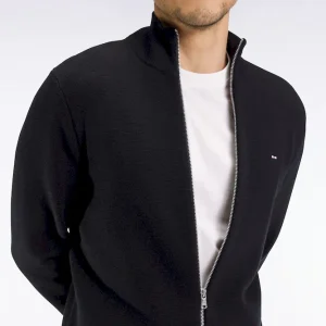 Cardigan en laine mérinos noir coupe droite