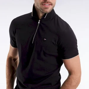 Polo manches courtes en piqué coton stretch noir zippé coupe slim