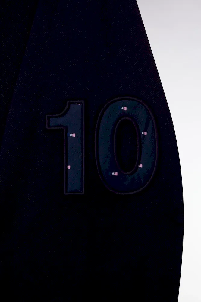 Polo à manches longues en coton marine brodé coupe droite – Bild 6