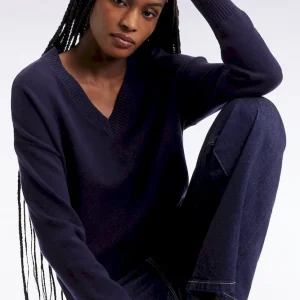 Pull à col V en laine et coton marine coupe Relaxed