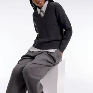 Pull à col V en laine et coton gris coupe Relaxed