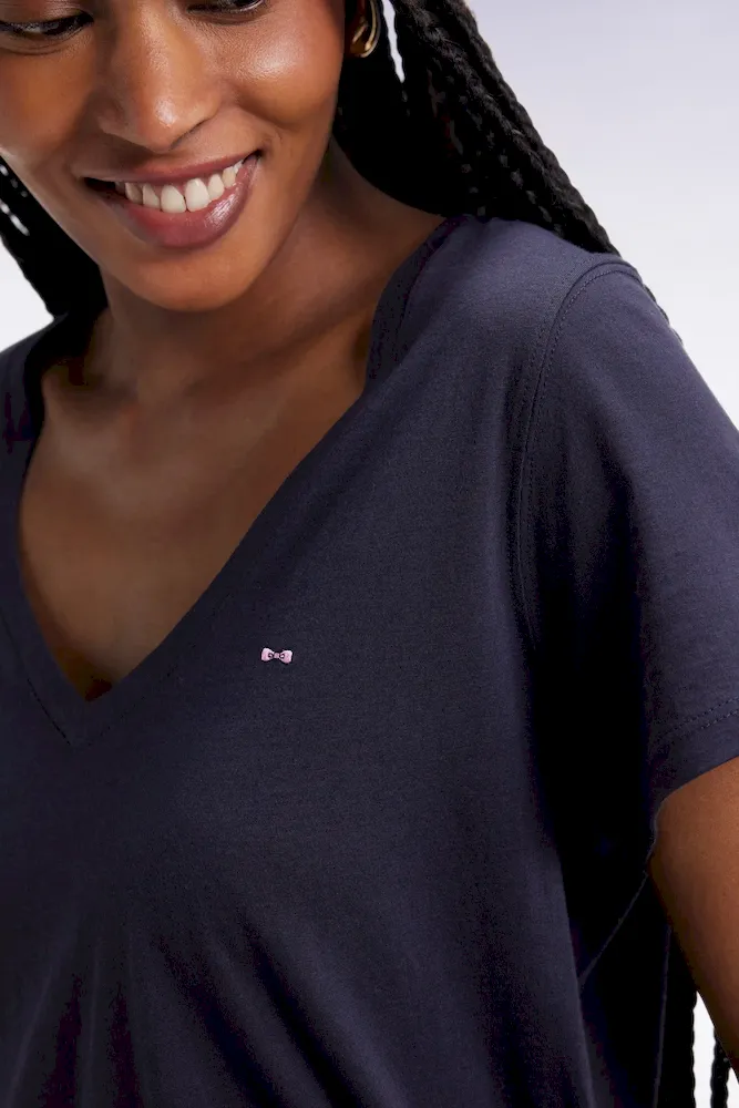 T-shirt à manches courtes en coton Pima marine col V – Bild 4