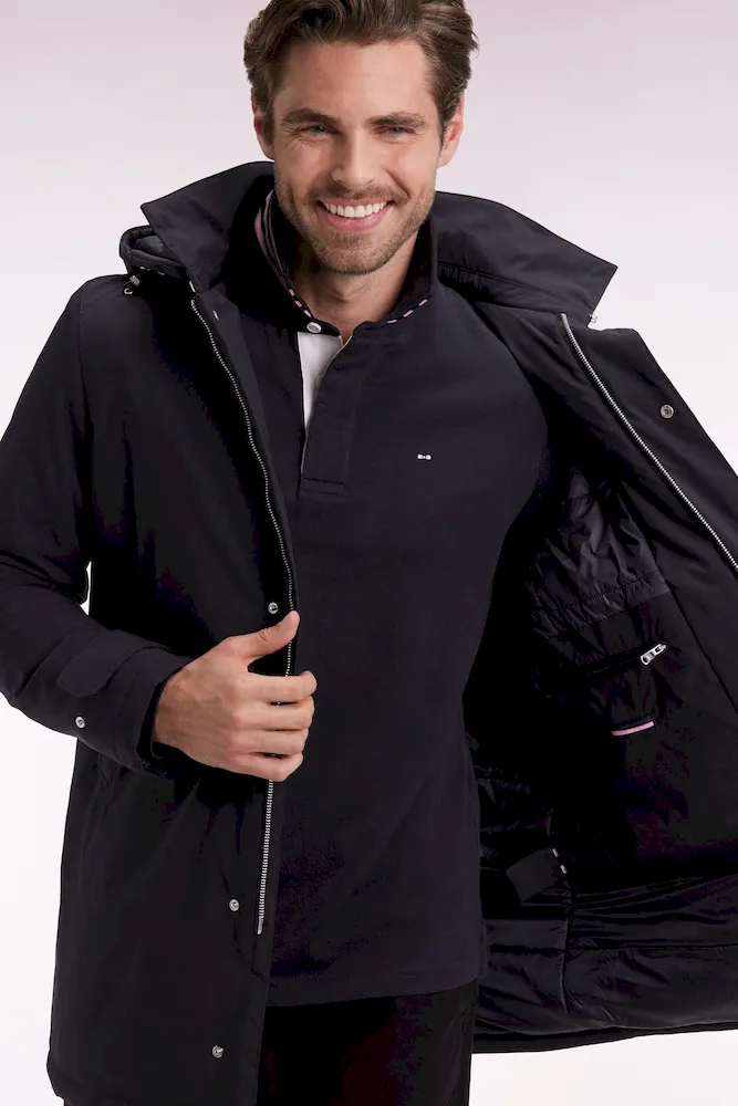 Imperméable long en nylon noir à capuche amovible