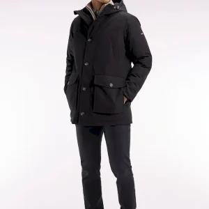 Parka courte en nylon noir à poches plaquées