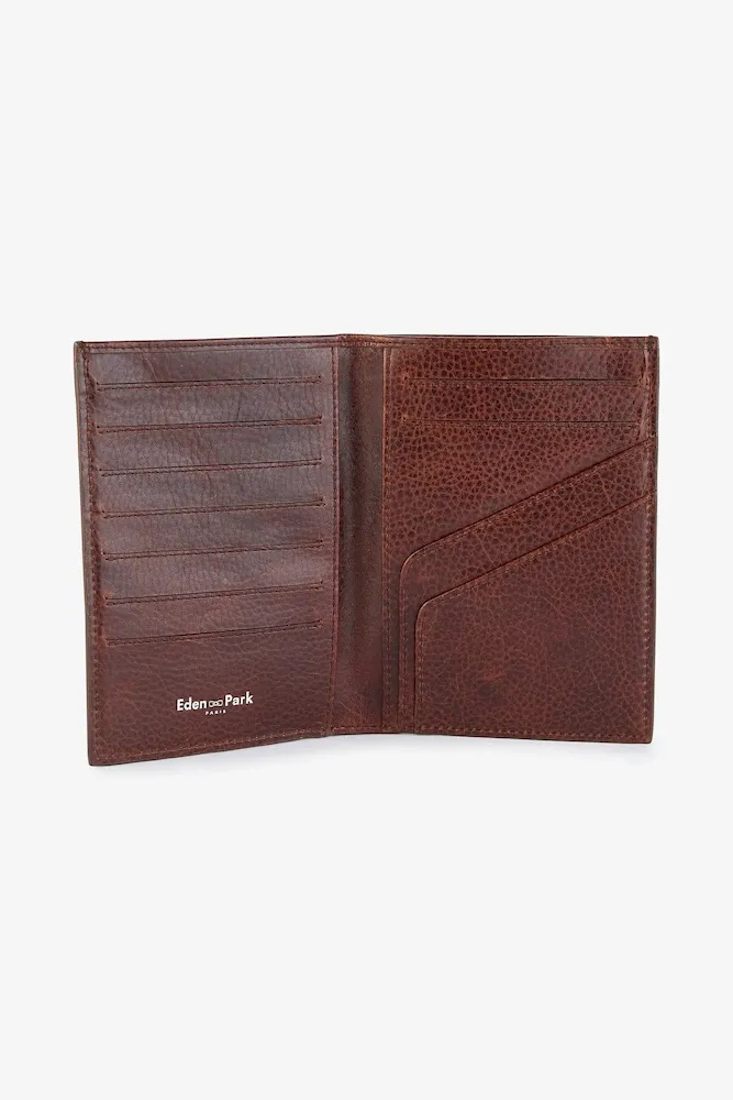 Portefeuille passeport en cuir marron foncé – Bild 2