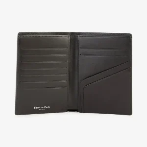 Alternative view of Portefeuille passeport en cuir noir