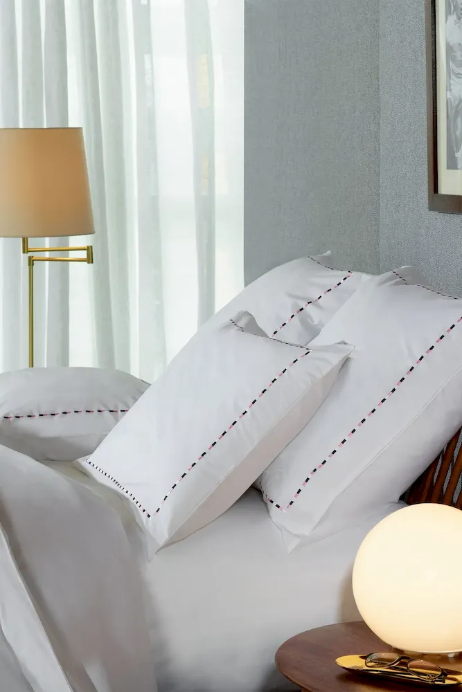 2 taies d'oreiller rectangulaires blanc,marine et rose - Décrochons la lune