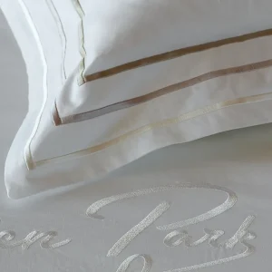 2 taies d'oreiller carrés blanc et doré - Avec toi et les bleus