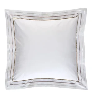 Alternative view of 2 taies d'oreiller carrés blanc et doré - Avec toi et les bleus