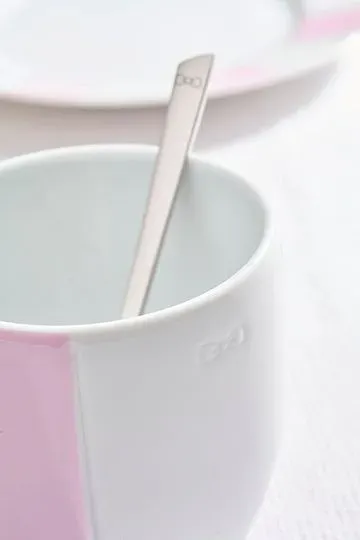 Set de deux mugs en porcelaine de Limoges blanche intérieur émaillé rose – Bild 2