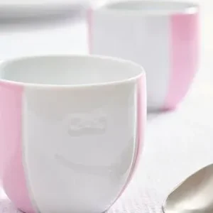 Alternative view of Duo de tasses à café en porcelaine intérieur émaillé rose