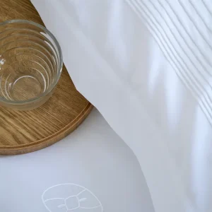 Alternative view of Housse de couette en percale de coton blanche bordures ciel rayées